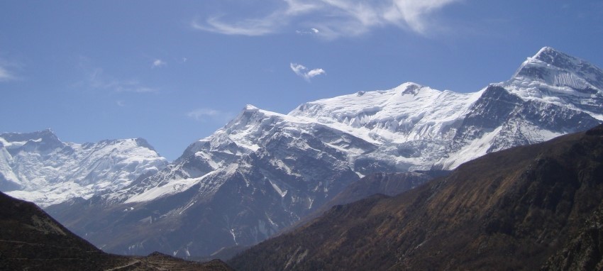 Annapurna Circuit Trek -  View from Annapurna circuit trekking