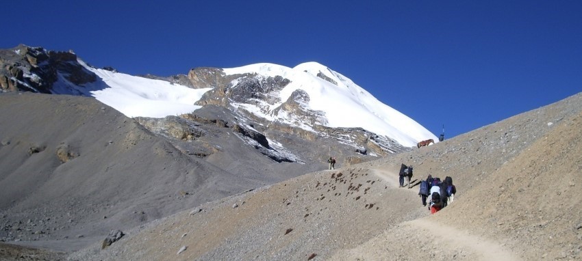 Annapurna Circuit Trek - Trekking Trail to Throng La Pass