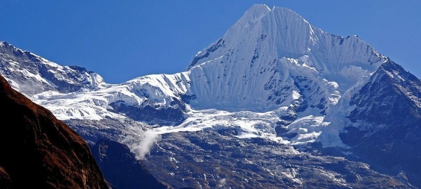 Tashi Lapcha Pass Trekking - Magnificient Mountain view from Tashilapcha pass trek