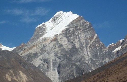 Lobuche East Climbing